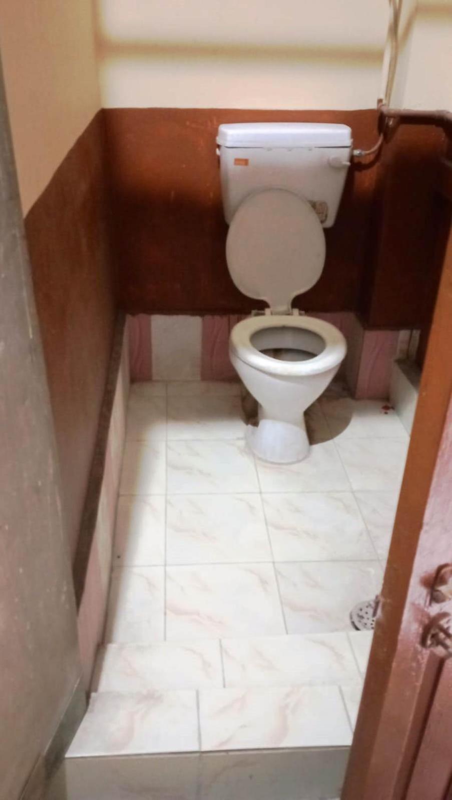 Tiwari Palace Modern Vision Guest House Varanasi Eksteriør billede