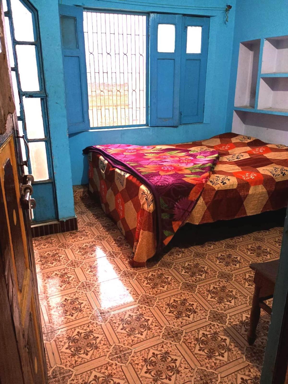 Tiwari Palace Modern Vision Guest House Varanasi Eksteriør billede
